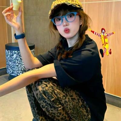 穿成秀女,我一路攀登成为贵妃